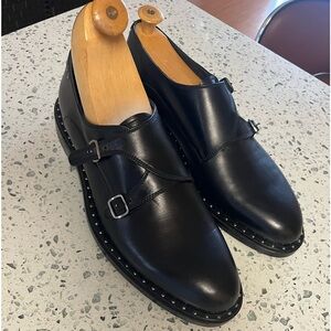 Size 45 made in Italy, black trendy and stylish shoes. Made by Barracuda.